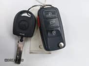 ✅ 2013 Volkswagen Golf R w/Sunroof & Navi • VIN: WVWPF7AJ5DW118125 • Лот: 42870441. Опубликован ранее на IAAI с пробегом 124 238 миль. Бесплатный доступ к архиву аукционных продаж из США и подробный отчёт об истории автомобиля на DreamBid. Изображение 11.