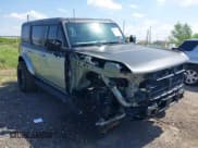 ✅ 2024 Ford Bronco Outer Banks • VIN: 1FMDE8BH5RLB49306 • Lot: 43096340. Wystawiony na IAAI z przebiegiem 2 301 mil. Bezpłatny archiwum sprzedaży aukcyjnych z USA i szczegółowy raport historii pojazdu na DreamBid. Zdjęcie 1.