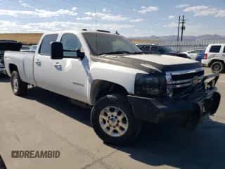 2011 Chevrolet Silverado 3500HD DRW LTZ с VIN 1GC4K1C81BF132820, выставлен на аукционе Copart как лот 71804524 с пробегом 267 399 миль миль и Чистый • Clean title. История ставок и продаж доступна на DreamBid. Изображение 4.