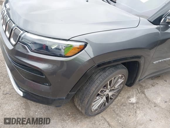 ✅ 2022 Jeep Compass Limited • VIN: 3C4NJDCB7NT181485 • Lot: 43032500. Wystawiony na IAAI z przebiegiem 38 218 mil. Bezpłatny archiwum sprzedaży aukcyjnych z USA i szczegółowy raport historii pojazdu na DreamBid. Zdjęcie 6.