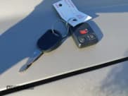 ✅ 2010 Ford F-250 XL • VIN: 1FTSW2BR2AEA37764 • Lot: 43660625. Listed on IAAI with 109,108 mi. Free auction sales archive from the USA and detailed vehicle history report at DreamBid. Image 11.