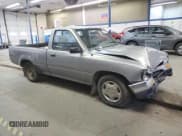 ✅ 1994 Toyota Pickup DX • VIN: JT4RN81P1R5196730 • Lot: 44457555. Listed on Copart with 121,866 mi. Free auction sales archive from the USA and detailed vehicle history report at DreamBid. Image 4.