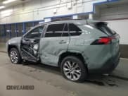 ✅ 2021 Toyota RAV4 XLE Premium • VIN: 2T3A1RFV2MW189339 • Лот: 91738445. Опубликован ранее на Copart с пробегом 103 832 миль. Бесплатный доступ к архиву аукционных продаж из США и подробный отчёт об истории автомобиля на DreamBid. Изображение 2.