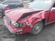 ✅ 1988 Cadillac DeVille • VIN: 1G6CD5159J4301436 • Lot: 42018046. Wystawiony na IAAI z przebiegiem 227 421 mil. Bezpłatny archiwum sprzedaży aukcyjnych z USA i szczegółowy raport historii pojazdu na DreamBid. Zdjęcie 6.