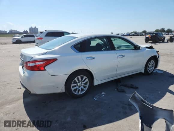 2016 Nissan Altima S с VIN 1N4AL3AP4GN372405, выставлен на аукционе Copart как лот 84981655 с пробегом 127 112 миль миль и Списание • Salvage title. История ставок и продаж доступна на DreamBid. Изображение 3.