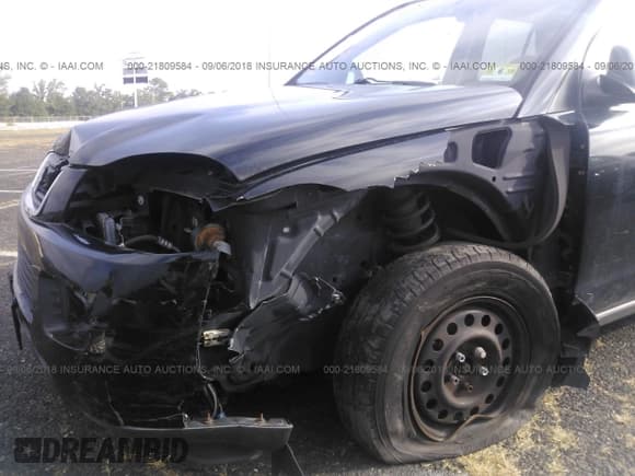 ✅ 2006 Saturn VUE • VIN: 5GZCZ33D76S892875 • Lot: 21809584. Wystawiony na IAAI z przebiegiem 254 189 mil. Bezpłatny archiwum sprzedaży aukcyjnych z USA i szczegółowy raport historii pojazdu na DreamBid. Zdjęcie 6.