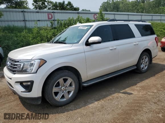 ✅ 2018 Ford Expedition Max XLT • VIN: 1FMJK1JT3JEA70069 • Лот: 66796065. Опубликован ранее на Copart с пробегом 126 018 миль. Бесплатный доступ к архиву аукционных продаж из США и подробный отчёт об истории автомобиля на DreamBid. Изображение 1.