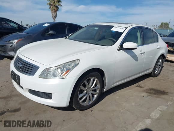 ✅ 2009 Infiniti G37 Journey • VIN: JNKCV61E39M310336 • Лот: 43659644. Опубликован ранее на IAAI с пробегом 178 879 миль. Бесплатный доступ к архиву аукционных продаж из США и подробный отчёт об истории автомобиля на DreamBid. Изображение 2.