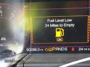 ✅ 2019 Ford Mustang GT Premium • VIN: 1FA6P8CF2K5187919 • Lot: 43166833. Wystawiony na IAAI z przebiegiem 90 298 mil. Bezpłatny archiwum sprzedaży aukcyjnych z USA i szczegółowy raport historii pojazdu na DreamBid. Zdjęcie 15.