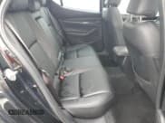 ✅ 2021 Mazda 3 Preferred • VIN: JM1BPBLL2M1348842 • Lot: 81606434. Wystawiony na Copart z przebiegiem 22 882 mil. Bezpłatny archiwum sprzedaży aukcyjnych z USA i szczegółowy raport historii pojazdu na DreamBid. Zdjęcie 10.