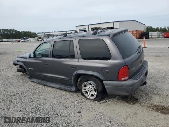 ✅ 2003 Dodge Durango Sport • VIN: 1D4HR38N13F619415 • Лот: 82314155. Опубликован ранее на Copart с пробегом 284 295 миль. Бесплатный доступ к архиву аукционных продаж из США и подробный отчёт об истории автомобиля на DreamBid. Изображение 2.