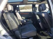 ✅ 2007 Mercedes-Benz R 3.5L • VIN: 4JGCB65E77A052806 • Lot: 48010855. Listed on Copart with 115,478 mi. Free auction sales archive from the USA and detailed vehicle history report at DreamBid. Image 11.