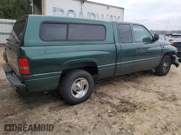1999 Dodge 1500 с VIN 3B7HC13Y6XG163338, выставлен на аукционе Copart как лот 67640594 с пробегом 207 847 миль миль и Списание • Salvage title. История ставок и продаж доступна на DreamBid. Изображение 3.