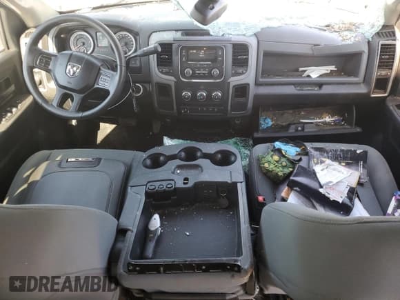 ✅ 2017 Ram 2500 Tradesman • VIN: 3C6UR5CL7HG540244 • Лот: 86277605. Опубликован ранее на Copart с пробегом 68 783 миль. Бесплатный доступ к архиву аукционных продаж из США и подробный отчёт об истории автомобиля на DreamBid. Изображение 8.