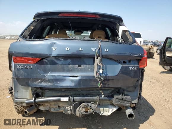 ✅ 2020 Volvo XC60 Momentum • VIN: YV4A22RK2L1598991 • Lot: 70963445. Listed on Copart with 56,339 mi. Free auction sales archive from the USA and detailed vehicle history report at DreamBid. Image 6.