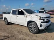 ✅ 2020 Chevrolet Silverado 1500 RST • VIN: 3GCUYEET5LG167917 • Lot: 68571565. Wystawiony na Copart z przebiegiem 119 328 mil. Bezpłatny archiwum sprzedaży aukcyjnych z USA i szczegółowy raport historii pojazdu na DreamBid. Zdjęcie 4.