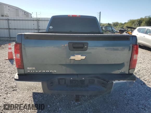 ✅ 2010 Chevrolet Silverado 1500 LT • VIN: 1GCSCSE09AZ252766 • Lot: 87026995. Listed on Copart with 191,304 mi. Free auction sales archive from the USA and detailed vehicle history report at DreamBid. Image 6.