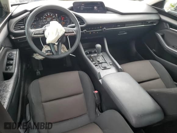 ✅ 2020 Mazda 3 • VIN: 3MZBPABL7LM134956 • Lot: 85204675. Listed on Copart with 52,572 mi. Free auction sales archive from the USA and detailed vehicle history report at DreamBid. Image 8.