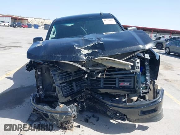 ✅ 2014 Chevrolet Silverado 1500 LT • VIN: 3GCUKREH8EG210945 • Lot: 41718435. Wystawiony na IAAI z przebiegiem 106 320 mil. Bezpłatny archiwum sprzedaży aukcyjnych z USA i szczegółowy raport historii pojazdu na DreamBid. Zdjęcie 12.