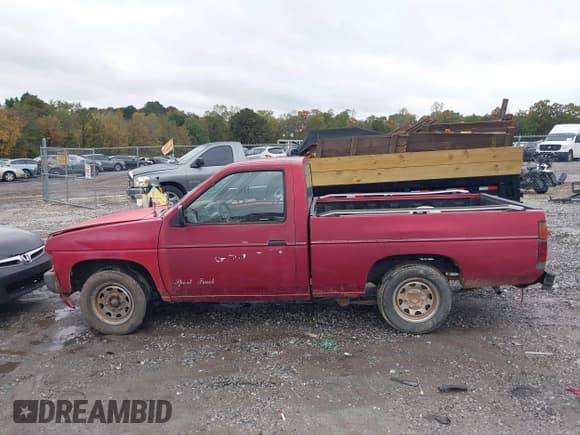 ✅ 1993 Nissan Frontier • VIN: 1N6SD11S9PC377161 • Lot: 43573189. Listed on IAAI with 159,496 mi. Free auction sales archive from the USA and detailed vehicle history report at DreamBid. Image 14.