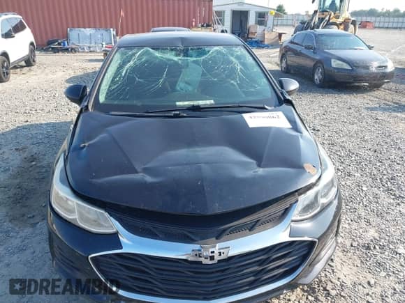 2019 Chevrolet Cruze LS с VIN 1G1BC5SM0K7152215, выставлен на аукционе IAAI как лот 42590862 с пробегом 150 357 миль миль и . История ставок и продаж доступна на DreamBid. Изображение 6.