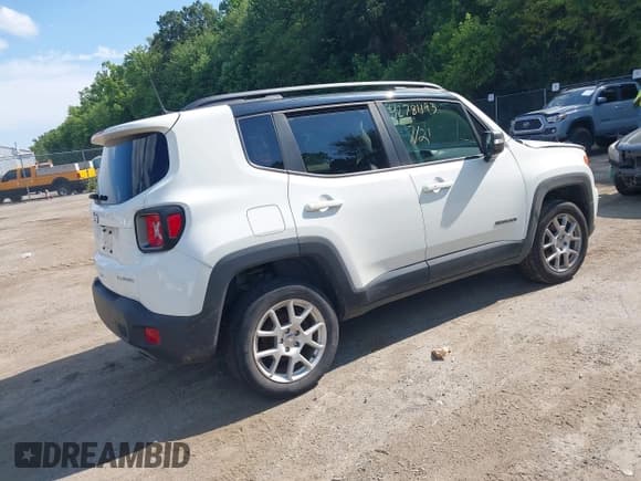 ✅ 2021 Jeep Renegade Limited • VIN: ZACNJDD19MPM21502 • Lot: 42781193. Wystawiony na IAAI z przebiegiem 72 831 mil. Bezpłatny archiwum sprzedaży aukcyjnych z USA i szczegółowy raport historii pojazdu na DreamBid. Zdjęcie 4.