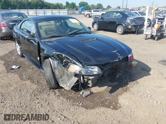 ✅ 1999 Ford Mustang GT • VIN: 1FAFP42X6XF126447 • Lot: 42585158. Listed on IAAI with 205,469 mi. Free auction sales archive from the USA and detailed vehicle history report at DreamBid. Image 6.