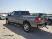 ✅ 2017 Nissan Titan SV • VIN: 1N6AA1F25HN556025 • Лот: 50098995. Опубликован ранее на Copart с пробегом 161 927 миль. Бесплатный доступ к архиву аукционных продаж из США и подробный отчёт об истории автомобиля на DreamBid. Изображение 2.