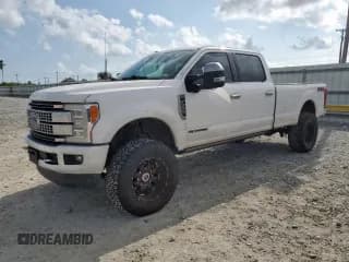 ✅ 2018 Ford F-350 XL • VIN: 1FT8W3BT7JEC39012 • Lot: 94060465. Listed on Copart with 167,845 mi. Free auction sales archive from the USA and detailed vehicle history report at DreamBid. Image 1.