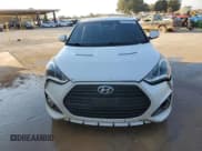 ✅ 2014 Hyundai Veloster Turbo • VIN: KMHTC6AE9EU183007 • Lot: 77971954. Wystawiony na Copart z przebiegiem 105 502 mil. Bezpłatny archiwum sprzedaży aukcyjnych z USA i szczegółowy raport historii pojazdu na DreamBid. Zdjęcie 5.