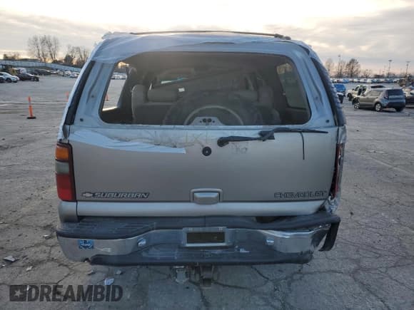 ✅ 2001 Chevrolet Suburban LT • VIN: 3GNFK16T01G254677 • Лот: 41393495. Опубликован ранее на Copart с пробегом Не указан. Бесплатный доступ к архиву аукционных продаж из США и подробный отчёт об истории автомобиля на DreamBid. Изображение 6.
