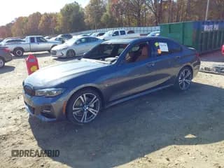 ✅ 2022 BMW 3 Series 330e • VIN: 3MW5P7J07N8C55523 • Лот: 43663590. Опубликован ранее на IAAI с пробегом 29 397 миль. Бесплатный доступ к архиву аукционных продаж из США и подробный отчёт об истории автомобиля на DreamBid. Изображение 2.