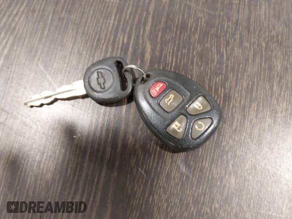 ✅ 2010 Chevrolet Suburban LT • VIN: 1GNUKJE3XAR262665 • Lot: 43845036. Listed on IAAI with 247,403 mi. Free auction sales archive from the USA and detailed vehicle history report at DreamBid. Image 11.