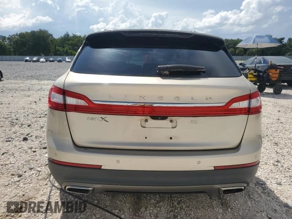 ✅ 2017 Lincoln MKX Select • VIN: 2LMPJ6KR7HBL34269 • Lot: 67545085. Wystawiony na Copart z przebiegiem 87 531 mil. Bezpłatny archiwum sprzedaży aukcyjnych z USA i szczegółowy raport historii pojazdu na DreamBid. Zdjęcie 6.