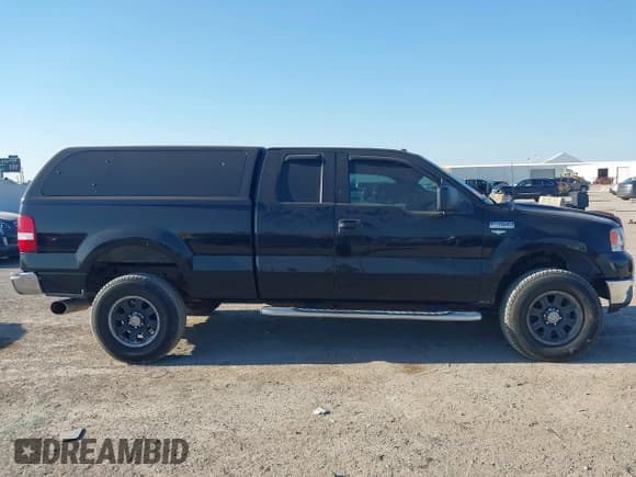✅ 2004 Ford F-150 XLT • VIN: 1FTPX14594FA10938 • Lot: 43439194. Wystawiony na IAAI z przebiegiem 266 760 mil. Bezpłatny archiwum sprzedaży aukcyjnych z USA i szczegółowy raport historii pojazdu na DreamBid. Zdjęcie 13.