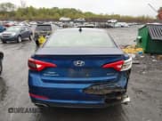 ✅ 2017 Hyundai Sonata Sport • VIN: 5NPE34AF4HH562019 • Lot: 43446427. Listed on IAAI with 169,719 mi. Free auction sales archive from the USA and detailed vehicle history report at DreamBid. Image 16.