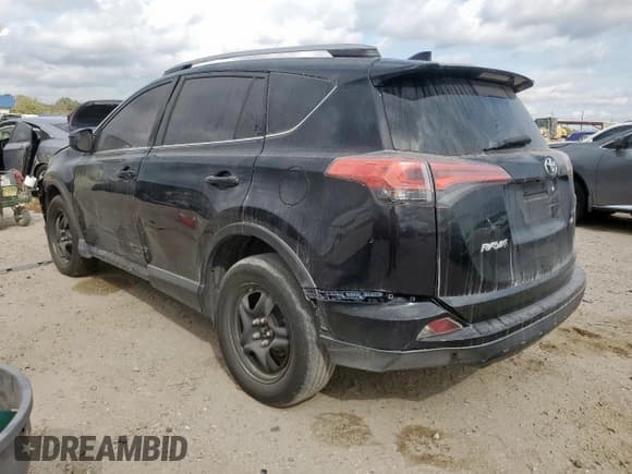 ✅ 2017 Toyota RAV4 LE • VIN: 2T3BFREV7HW694466 • Lot: 92954275. Wystawiony na Copart z przebiegiem 188 572 mil. Bezpłatny archiwum sprzedaży aukcyjnych z USA i szczegółowy raport historii pojazdu na DreamBid. Zdjęcie 2.