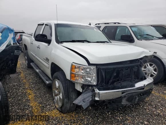 ✅ 2011 Chevrolet Silverado 1500 LT • VIN: 3GCPCSE06BG310565 • Lot: 38804184. Listed on Copart with 165,381 mi. Free auction sales archive from the USA and detailed vehicle history report at DreamBid. Image 4.