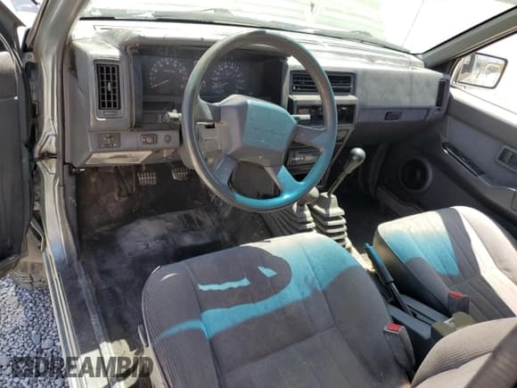 ✅ 1993 Nissan Frontier SE • VIN: 1N6HD16Y9PC430786 • Лот: 56333545. Опубликован ранее на Copart с пробегом 262 505 миль. Бесплатный доступ к архиву аукционных продаж из США и подробный отчёт об истории автомобиля на DreamBid. Изображение 8.