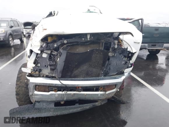 ✅ 2017 Ram 2500 Laramie • VIN: 3C6UR5FL5HG772174 • Lot: 43543294. Listed on IAAI with Not provided. Free auction sales archive from the USA and detailed vehicle history report at DreamBid. Image 11.