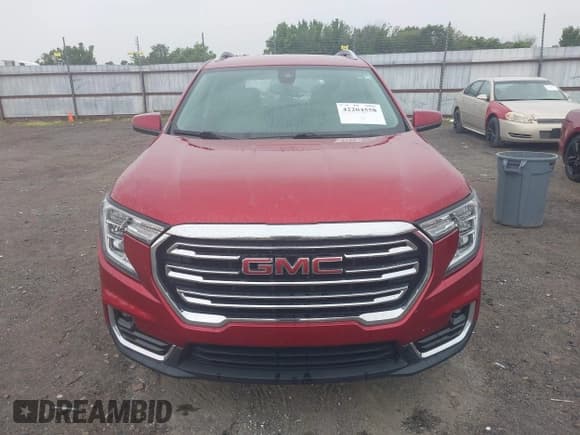 ✅ 2022 GMC Terrain SLT • VIN: 3GKALVEV3NL175709 • Lot: 42204558. Wystawiony na IAAI z przebiegiem 85 163 mil. Bezpłatny archiwum sprzedaży aukcyjnych z USA i szczegółowy raport historii pojazdu na DreamBid. Zdjęcie 12.