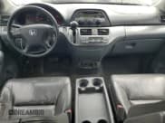 ✅ 2006 Honda Odyssey EX-L • VIN: 5FNRL38656B410666 • Лот: 80554015. Опубликован ранее на Copart с пробегом 243 001 миль. Бесплатный доступ к архиву аукционных продаж из США и подробный отчёт об истории автомобиля на DreamBid. Изображение 8.