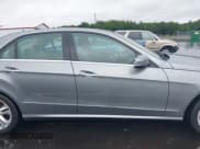 ✅ 2011 Mercedes-Benz E 550 Luxury • VIN: WDDHF7CB6BA401191 • Lot: 42973462. Listed on IAAI with 113,444 mi. Free auction sales archive from the USA and detailed vehicle history report at DreamBid. Image 13.