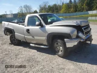 ✅ 2006 Chevrolet Silverado 1500 LT1 • VIN: 3GCEK14TX6G133878 • Лот: 74545384. Опубликован ранее на Copart с пробегом 148 482 миль. Бесплатный доступ к архиву аукционных продаж из США и подробный отчёт об истории автомобиля на DreamBid. Изображение 4.
