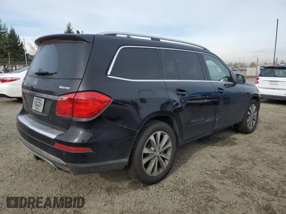 ✅ 2014 Mercedes-Benz GL 450 • VIN: 4JGDF7CE1EA399787 • Lot: 90407165. Listed on Copart with 170,598 mi. Free auction sales archive from the USA and detailed vehicle history report at DreamBid. Image 3.
