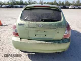 2010 Hyundai Accent GS z VIN KMHCM3AC7AU162841, wystawiony jako Copart lot #82645754 z przebiegiem 102 736 mil mil oraz Czysty tytuł • Clean title. Historia ofert i sprzedaży dostępna na DreamBid. Obrazek 6.