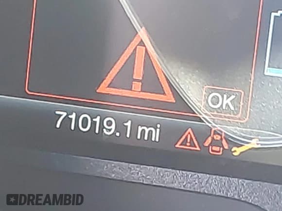 ✅ 2018 Ford C-Max SE • VIN: 1FADP5AU7JL105118 • Lot: 42085019. Wystawiony na IAAI z przebiegiem 71 019 mil. Bezpłatny archiwum sprzedaży aukcyjnych z USA i szczegółowy raport historii pojazdu na DreamBid. Zdjęcie 15.