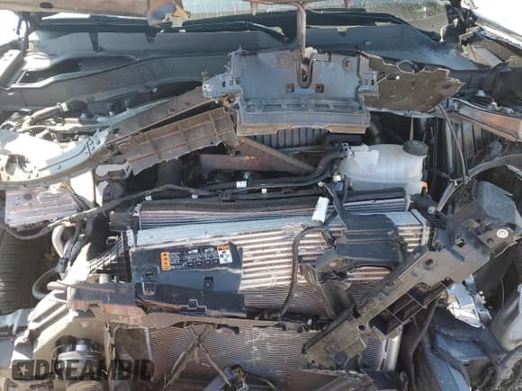 ✅ 2025 Ford Explorer ST • VIN: 1FMWK8GCXSGA58836 • Lot: 71489395. Listed on Copart with 19,505 mi. Free auction sales archive from the USA and detailed vehicle history report at DreamBid. Image 12.