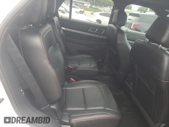 ✅ 2017 Ford Explorer Sport • VIN: 1FM5K8GT3HGC47154 • Lot: 59020825. Wystawiony na Copart z przebiegiem 91 014 mil. Bezpłatny archiwum sprzedaży aukcyjnych z USA i szczegółowy raport historii pojazdu na DreamBid. Zdjęcie 11.