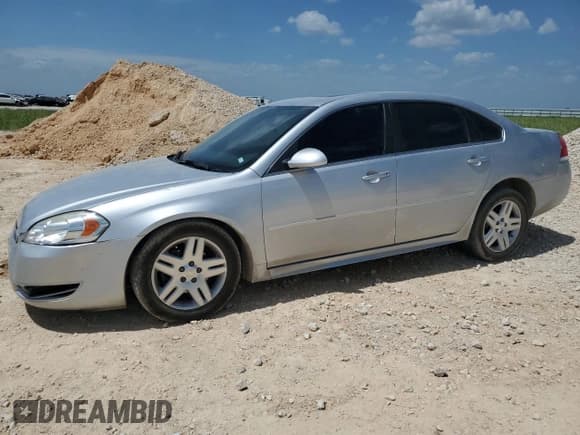 ✅ 2015 Chevrolet Impala LT • VIN: 2G1WB5E34F1106249 • Лот: 62108864. Опубликован ранее на Copart с пробегом 154 220 миль. Бесплатный доступ к архиву аукционных продаж из США и подробный отчёт об истории автомобиля на DreamBid. Изображение 1.